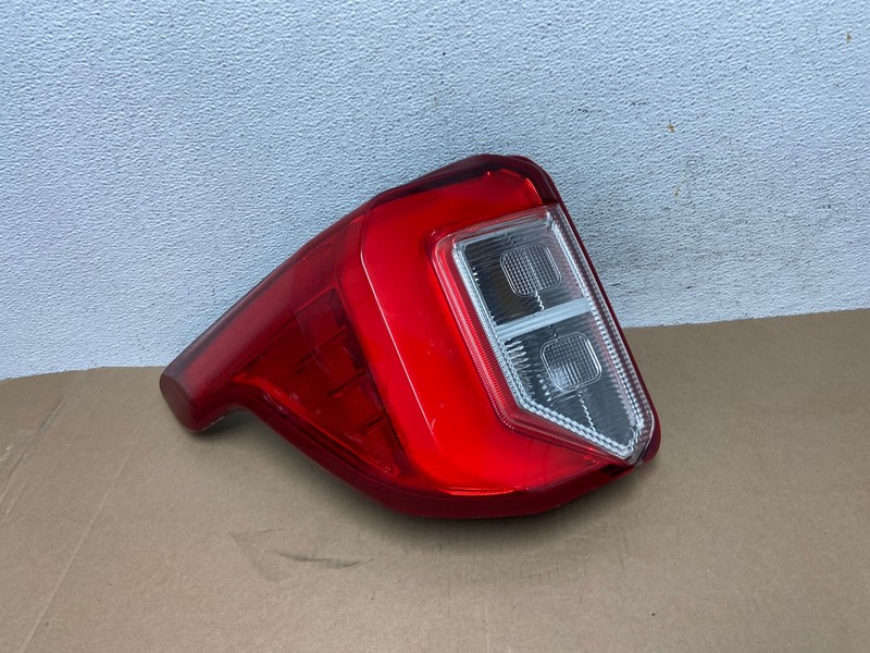2020 2021 2022 2023 Ford Explorer Left Driver Lh Side Tail light OEM AD6390 LK