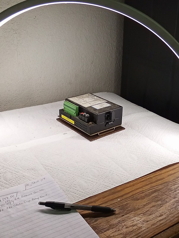 Carriere FB600E 261 Static Trip Relay Unit