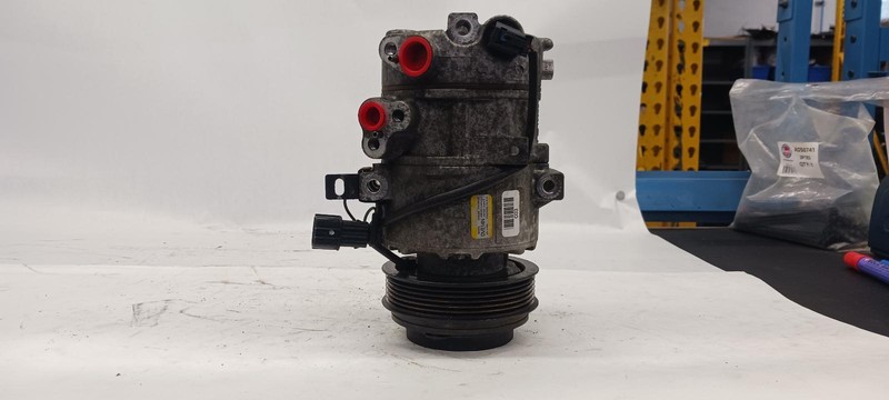 18-'21 HYUNDAI KONA AC Compressor 2.0L 83k miles OEM 1 Year Wnty!