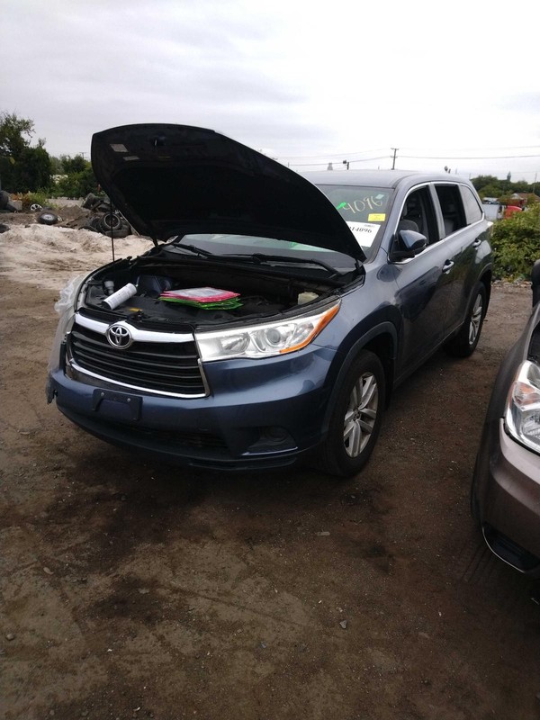 2015 Toyota Highlander 4WD Differential Carrier Assembly OEM 122K Miles