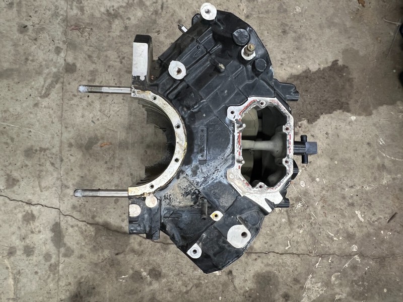 2005-2008 Evinrude ETEC 200 225 250 Crankcase Block 5005909 FRESHWATER!