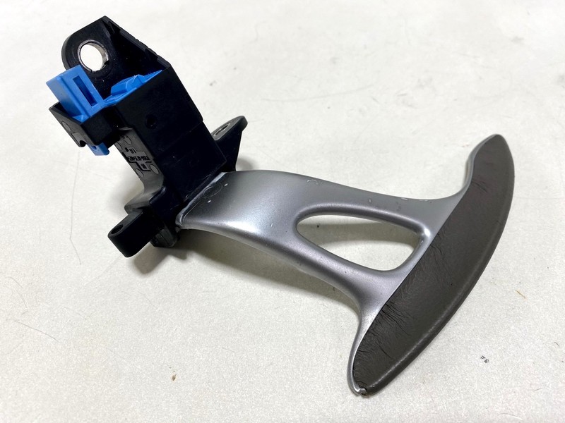 14-18 INFINITI Q50 LEFT SIDE STEERING WHEEL PADDLE SHIFTER CONTROL SWITCH OEM