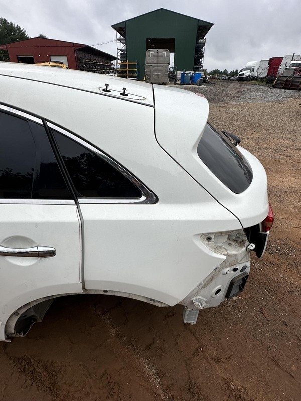 2011-2013 INFINITI FX35 REAR LEFT SIDE QUARTER PANEL CUT WHITE QAA OEM