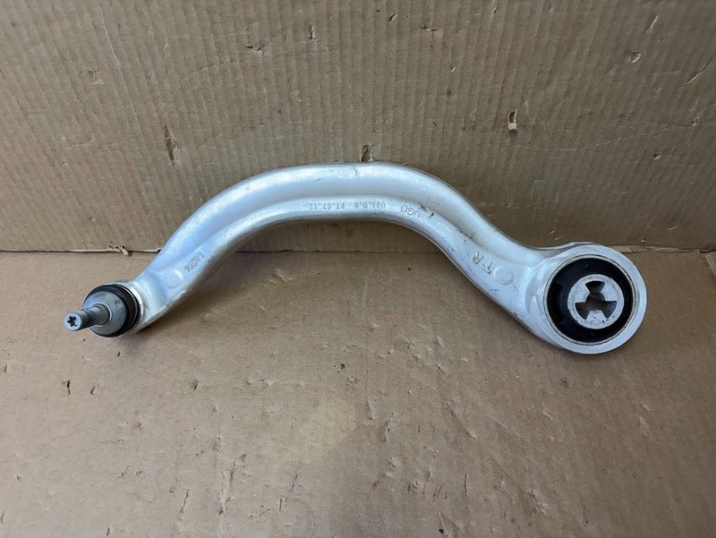 ✅2025 Tesla Model Y Front Lower Compliance Link RH2188359-00-B