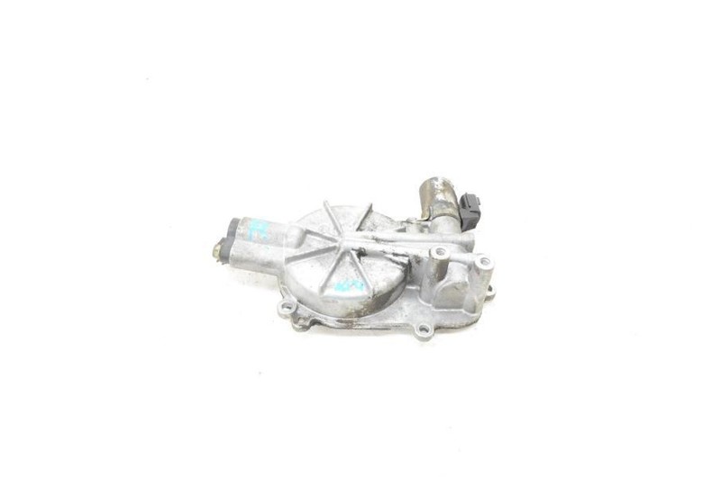 2006-2010 Infiniti M45 Passenger Right Side VVT Cylinder Cover