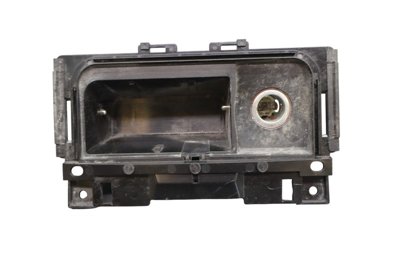 12-18 Audi A6 A7 Quattro Front Center Console Ashtray Cigarette Lighter Oem