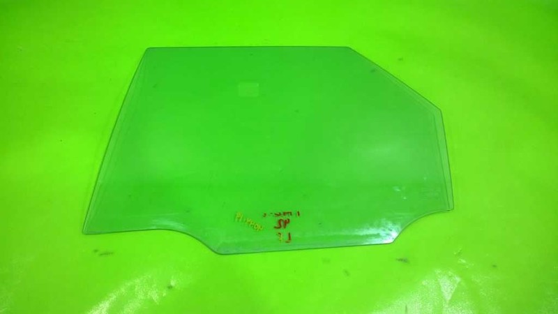 89 90 91 92 PRIZM DRIVER LEFT REAR WINDOW DOOR GLASS OEM 4044-19