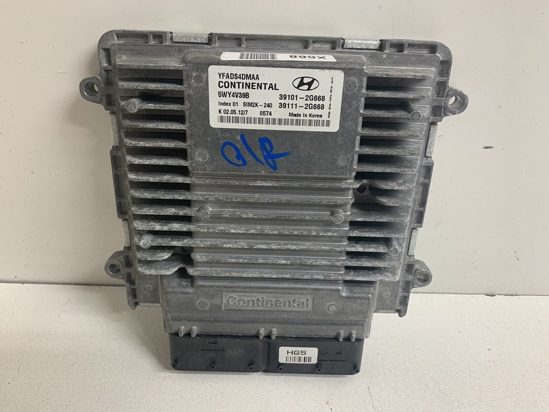 2011-2014 Hyundai Sonata 2.4 AT VIN C Engine Computer Module Ecu Ecm 39111 2G668