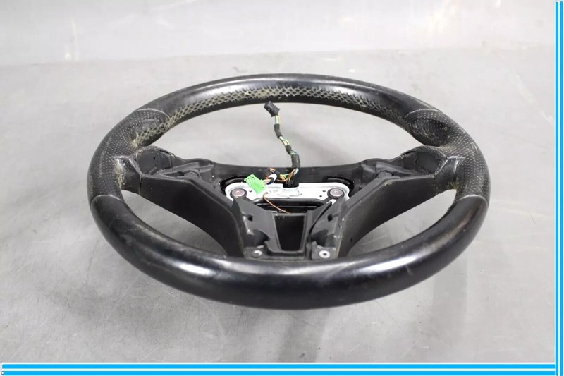 10-13 Mercedes W212 E350 E400 E550 E63 AMG Spoke Sport Steering Wheel OEM