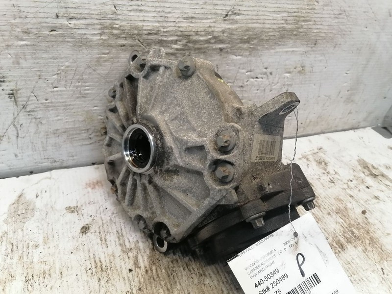 Differential Carrier 205 Type C300 Coupe Front Fits 08-12 15-17 MERCEDES C-CLASS