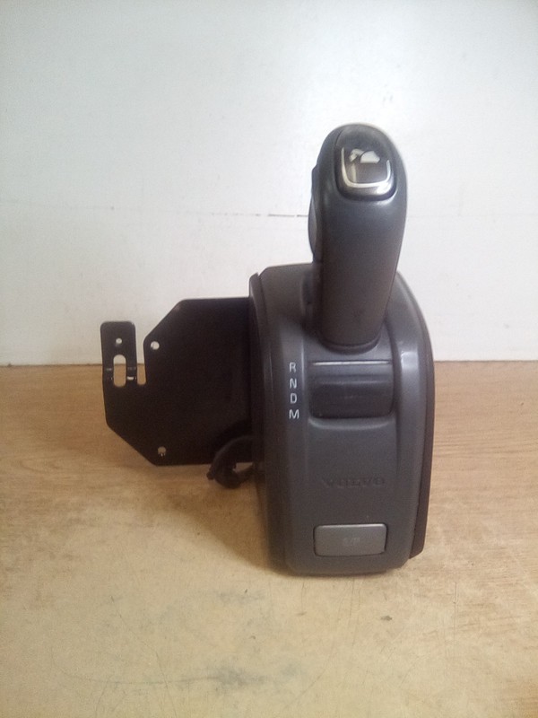 Volvo VNL 22583043 Shift Control Lever Assembly "READ DESCRIPTION"