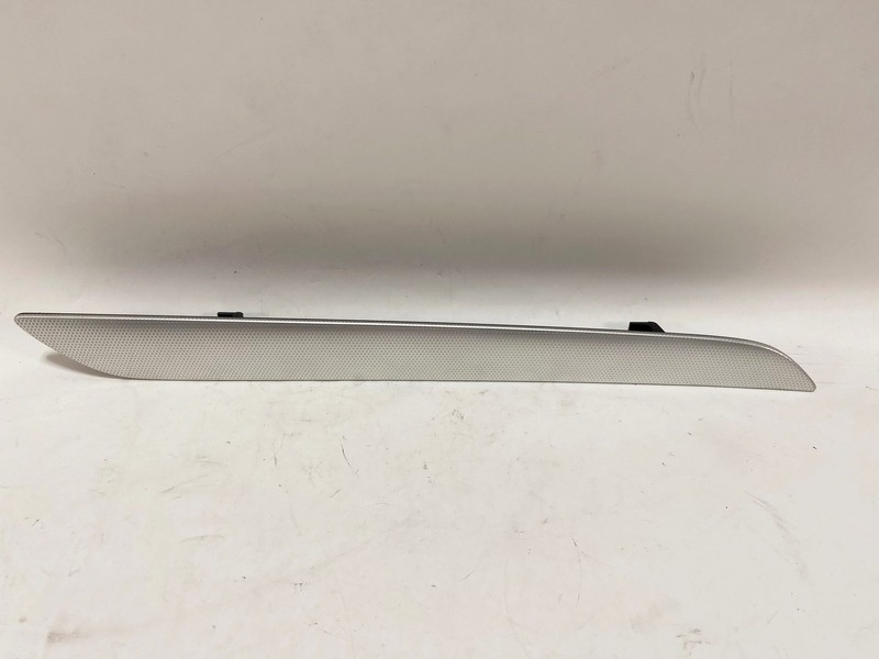 15-18 AUDI Q3 FRONT RIGHT RH PASS SIDE DOOR TRIM COVER PANEL MOLDING OEM