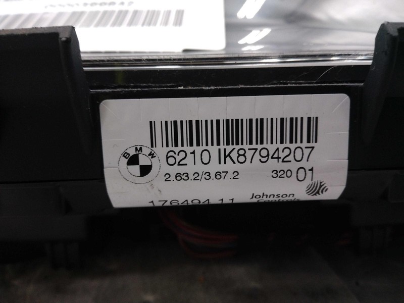 2018 BMW X1 Speedometer Gauge OEM Black 82K Miles Warranty NJ25-25409-645510