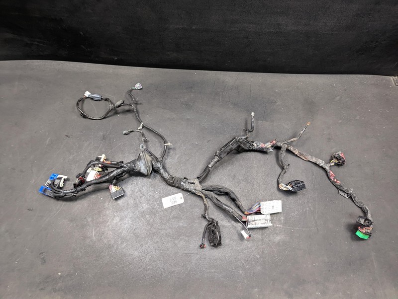 Left Dashboard Wiring Harness 2018 Jeep Cherokee 68290870AE 16 17. For Parts X