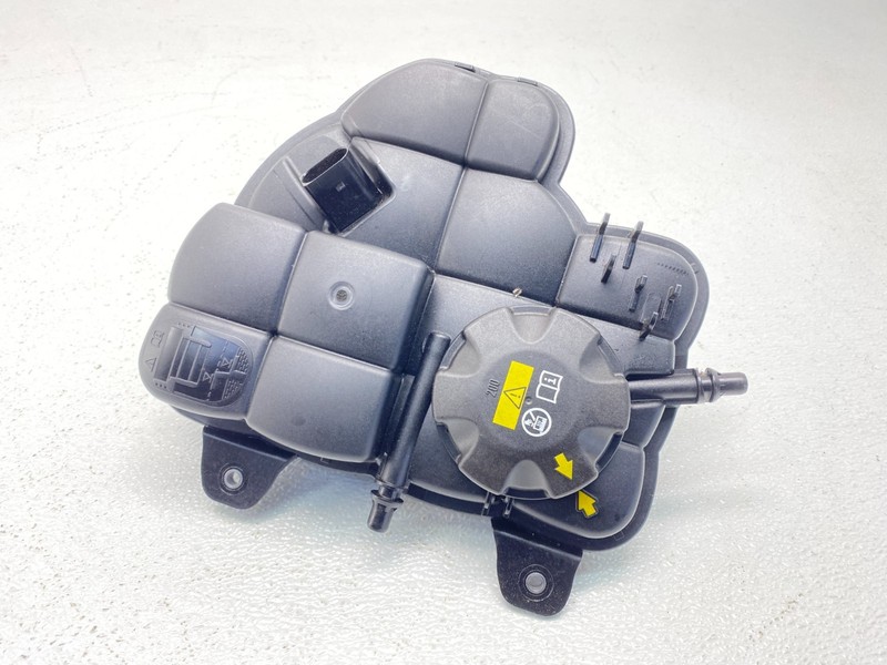 18-24 BMW F90 F92 M5 M8 S63 Radiator Coolant Expansion Reservoir Tank Bottle OEM