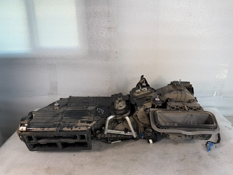 2019 2020 2021 2022 Ram 2500 3500 HVAC Heater CORE ASSEMBLY OEM #023 P68535458AB