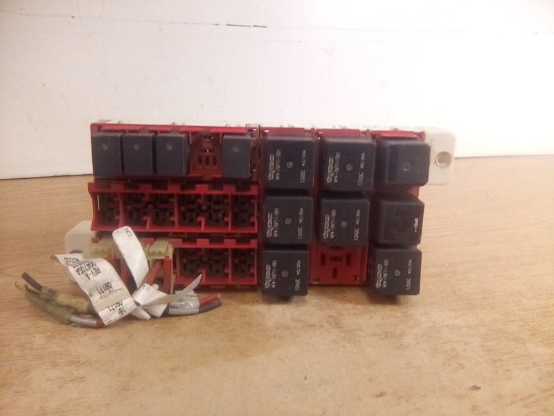 2008 Peterbilt 379 Relay Block