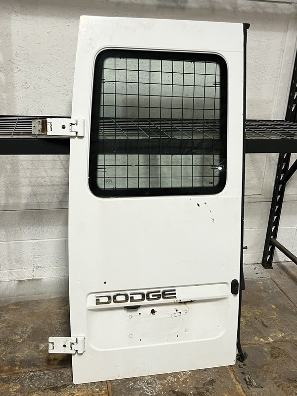 03-06 Mercedes Dodge Sprinter T1N Rear Back LH Left Side Door Low Ceiling Hinges