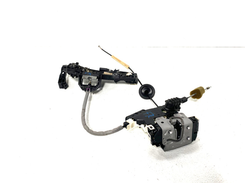 10-16 MERCEDES E550 E350 CONVERTIBLE FRONT RIGHT DOOR LOCK ACTUATOR OEM #A0.36