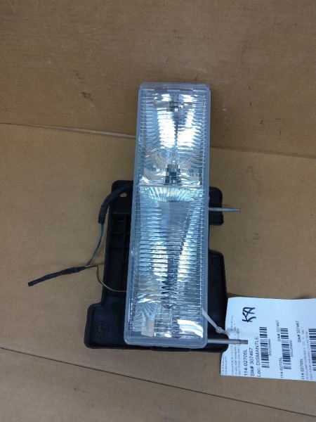 Driver Headlight I-beam Front Axle Only Fits 90-02 CHEVROLET 3500 PICKUP 269666