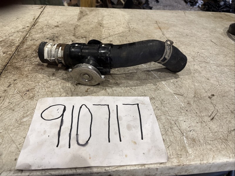 2000-2003 Dodge Dakota Durango 4.7L Upper Radiator Hose