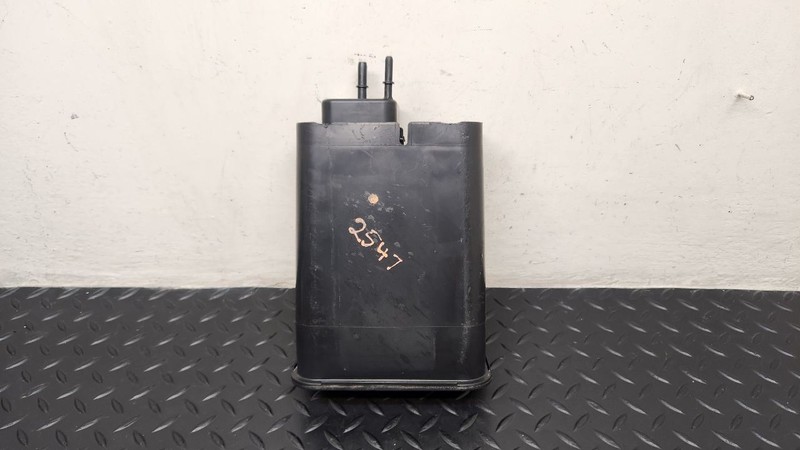 97-02 Chevrolet S10 Pickup Fuel Vapor Canister OEM 17113328