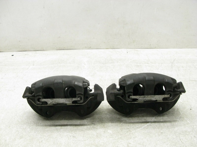 07-13 MERCEDES W251 R350 GL550 ML550 FRONT LEFT RIGHT BRAKE CALIPER PAIR 050420