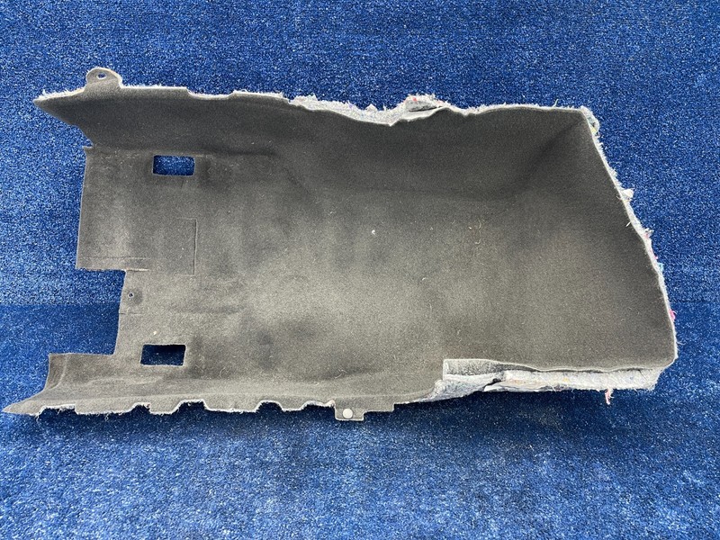 2016 - 2024 CHEVROLET CAMARO FRONT RIGHT SIDE FLOOR CARPET LINER MAT COVER OEM