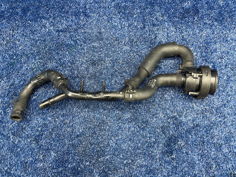 2017-2020 FIAT 124 SPIDER ADDITIONAL AUXILIARY COOLANT WATER PUMP OEM 51978010