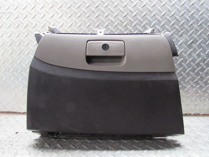 2013 HYUNDAI TUCSON GLOVE BOX LATCH HANDLE LOCK BLACK STORAGE COMPARTMENT