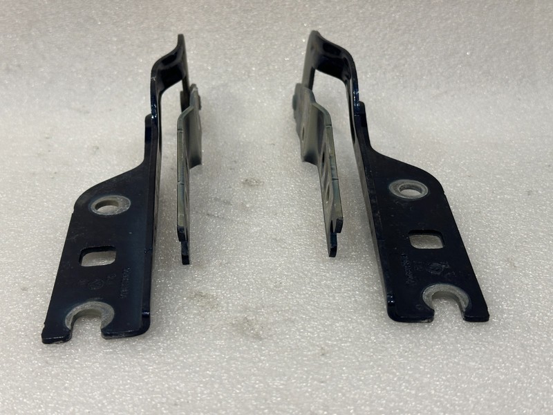 2015 Volkswagen TDI Hood Hinge OEM PAIR