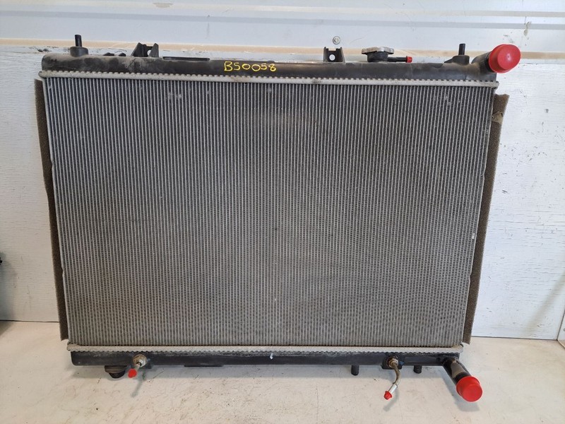 2013-2020 Nissan Pathfinder Radiator 3.5L AT