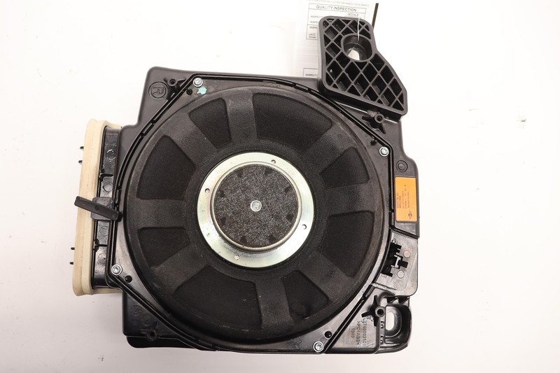 2011-2016 MINI COOPER COUNTRYMAN FRONT RIGHT PASSENGER SIDE SOUND SUBWOOFER OEM