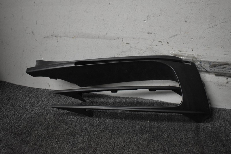 2017-2021 PORSCHE PANAMERA 4 FRONT LEFT SIDE TRIM MOLDING FACTORY OEM