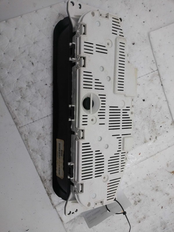 2011 Nissan Xterra Speedometer Gauge OEM Silver 164k Miles NJ25-23366-592831