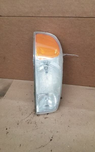 Passenger Right Headlight Fits 99-06 SIERRA 1500 PICKUP 228998