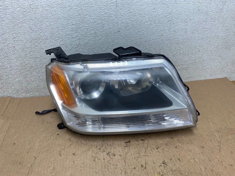2006 2013 Suzuki Grand Vitara Right Passenger Rh Halogen Headlight DEPO R1335 DW