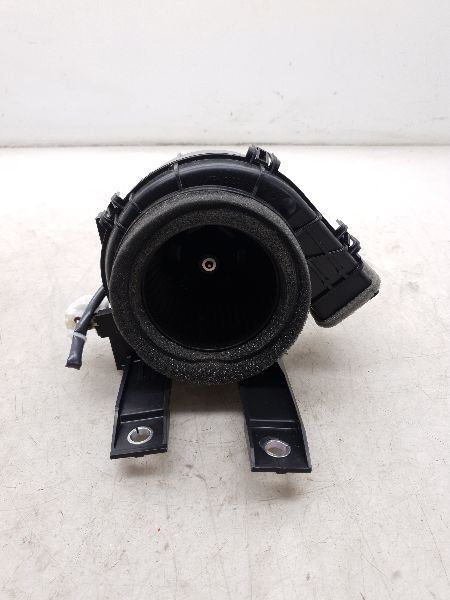 16-18 TOYOTA PRIUS TWO HYBRID 1.8L V4 AC BLOWER