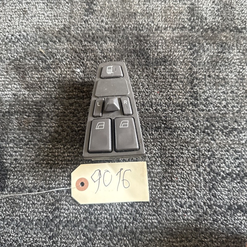 VOLVO LH DOOR ELECTRICAL SWITCH WINDOWS, POSIT1ON & HEATED MIRROR 21628532-P02