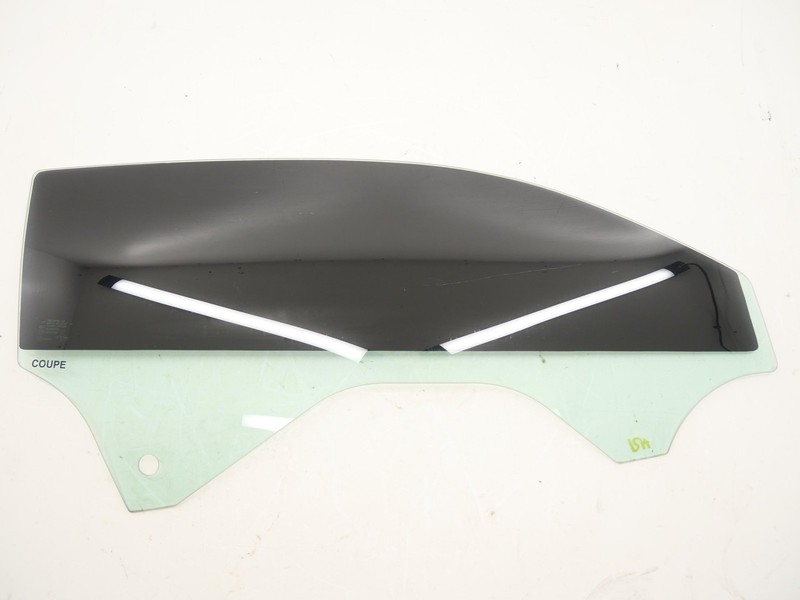 Used Coupe Passenger Door Window Glass RH 2016-2024 Chevy Camaro SS 6.2L 1LE OEM
