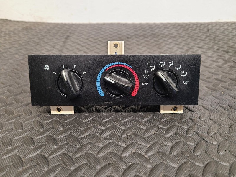 98-03 Dodge Van 3500 Temp Climate Control W/O Heated Back Glass OEM 55055466AD