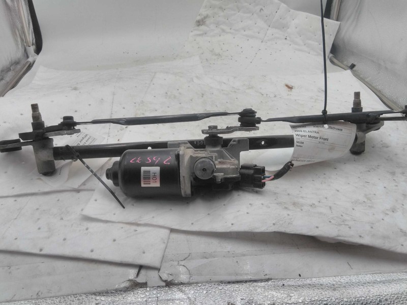 2009 Hyundai Elantra Wiper Motor OEM 981102H000 128K Miles Silver