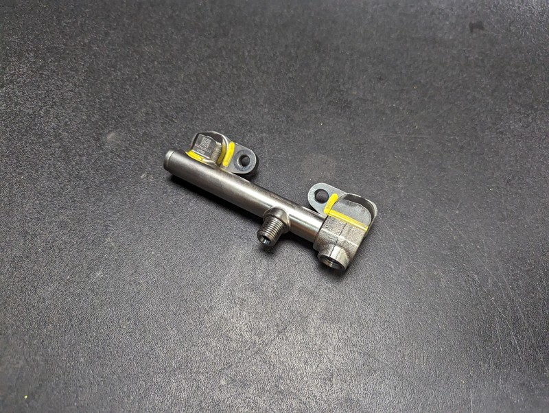 Right Fuel Injection Rail Pipe 2.4L 2022 Toyota GR86 SU003-08415 2023
