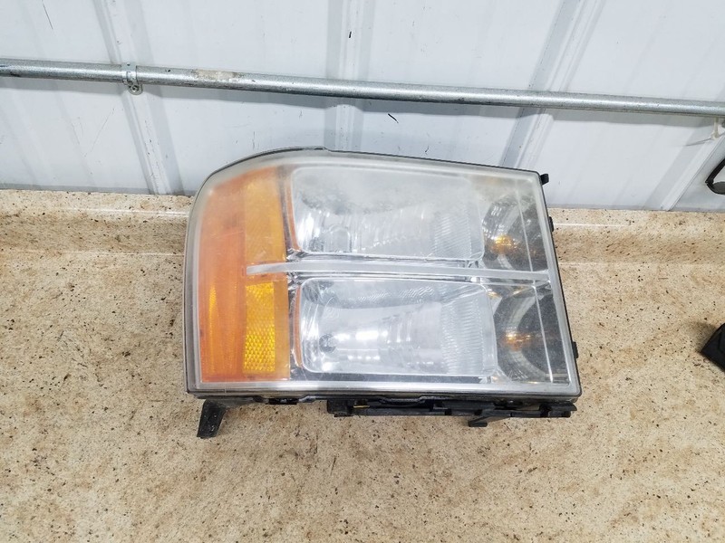 Passenger Right Headlight Fits 07-14 SIERRA 2500 PICKUP 308334
