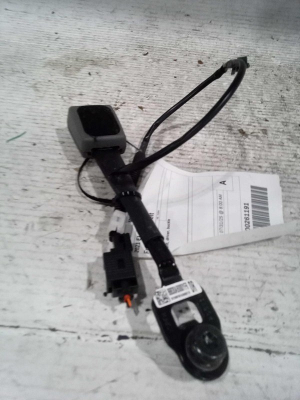 2021 Hyundai Elantra OEM White Seat Belt Driver Buckle 19k Miles