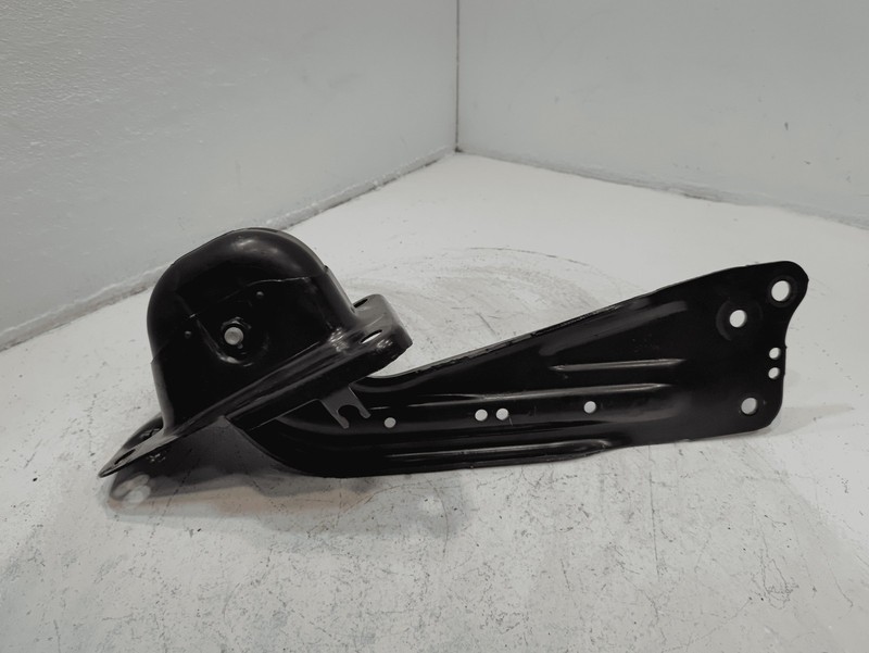 2018-2025 Volkswagen Atlas Rear Right Passenger Side Trailing Control Arm OEM
