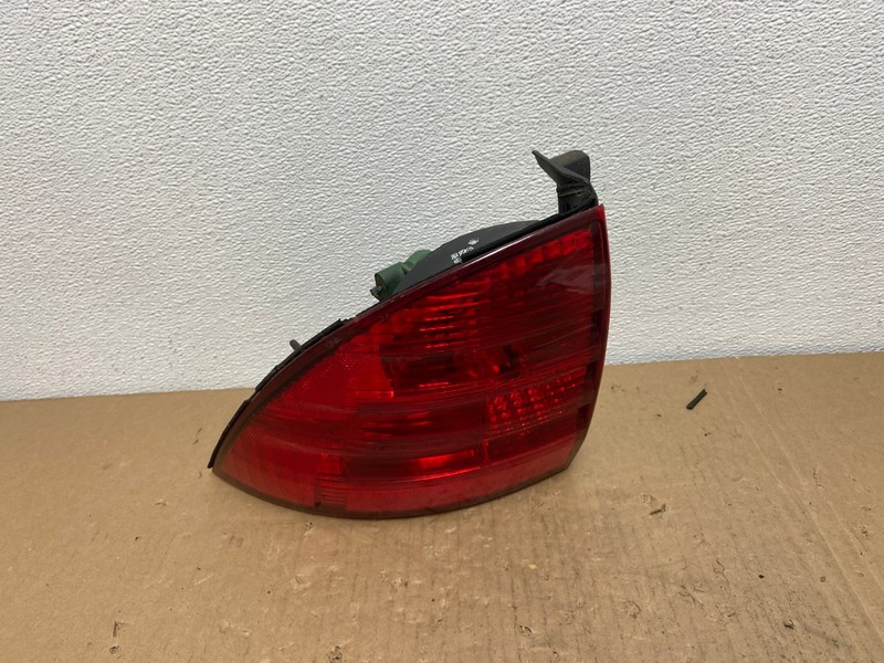 2000 2001 2002 Lincoln Ls Left Driver LH Side Tail Light Oem AB6640 LK