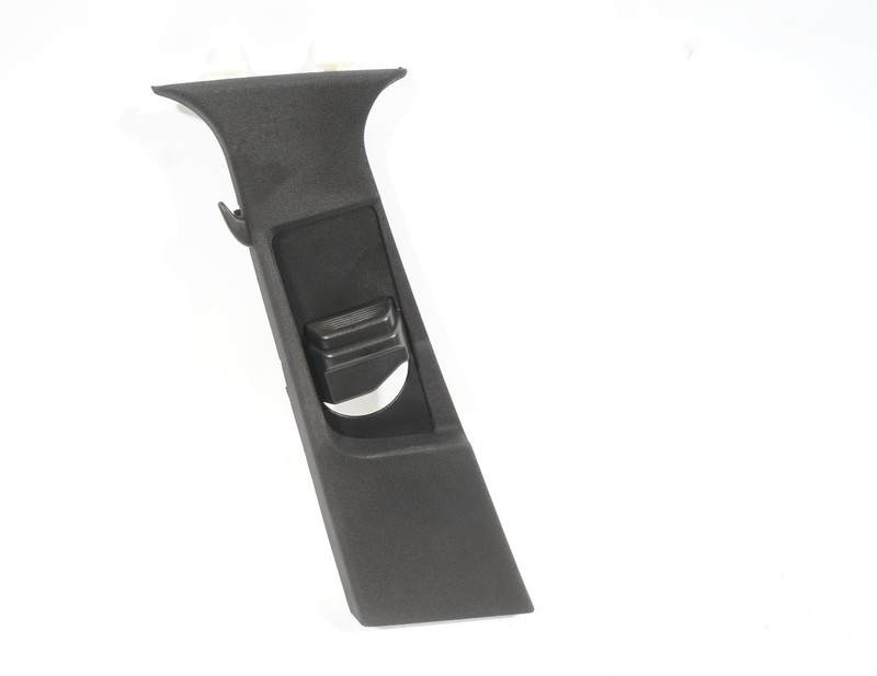 10-13 MERCEDES BENZ E350 4MATIC FRONT LEFT DRIVER SIDE B PILLAR COVER TRIM BLACK