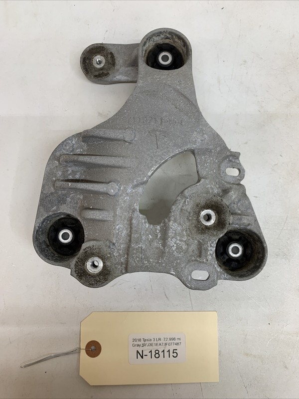 ⚡️17-20 Tesla 3 A/C Air Compressor Mount Bracket Support 1110711-00-A 18115 S27