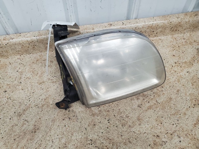 Passenger Right Headlight Without Crew Cab Fits 00-04 TUNDRA 305864